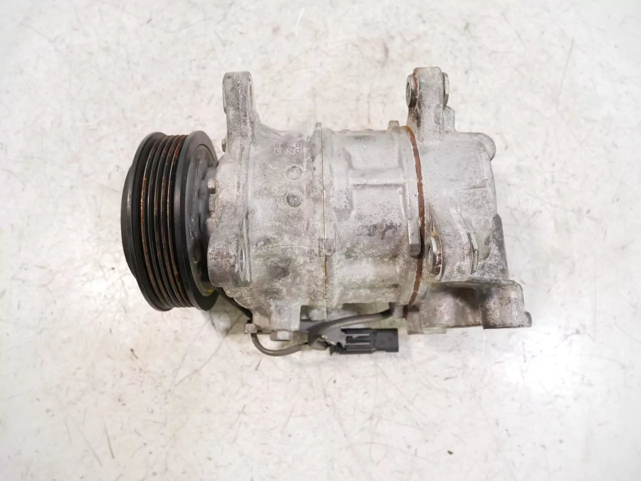 Compresor de aire acondicionado BMW 2,0 118 d B47D20A B47 9299328