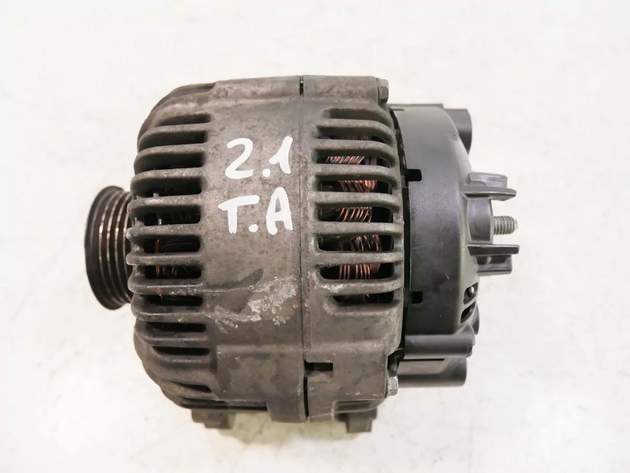 Alternador Audi 3,0 TDI Diesel ASB 059903016DX