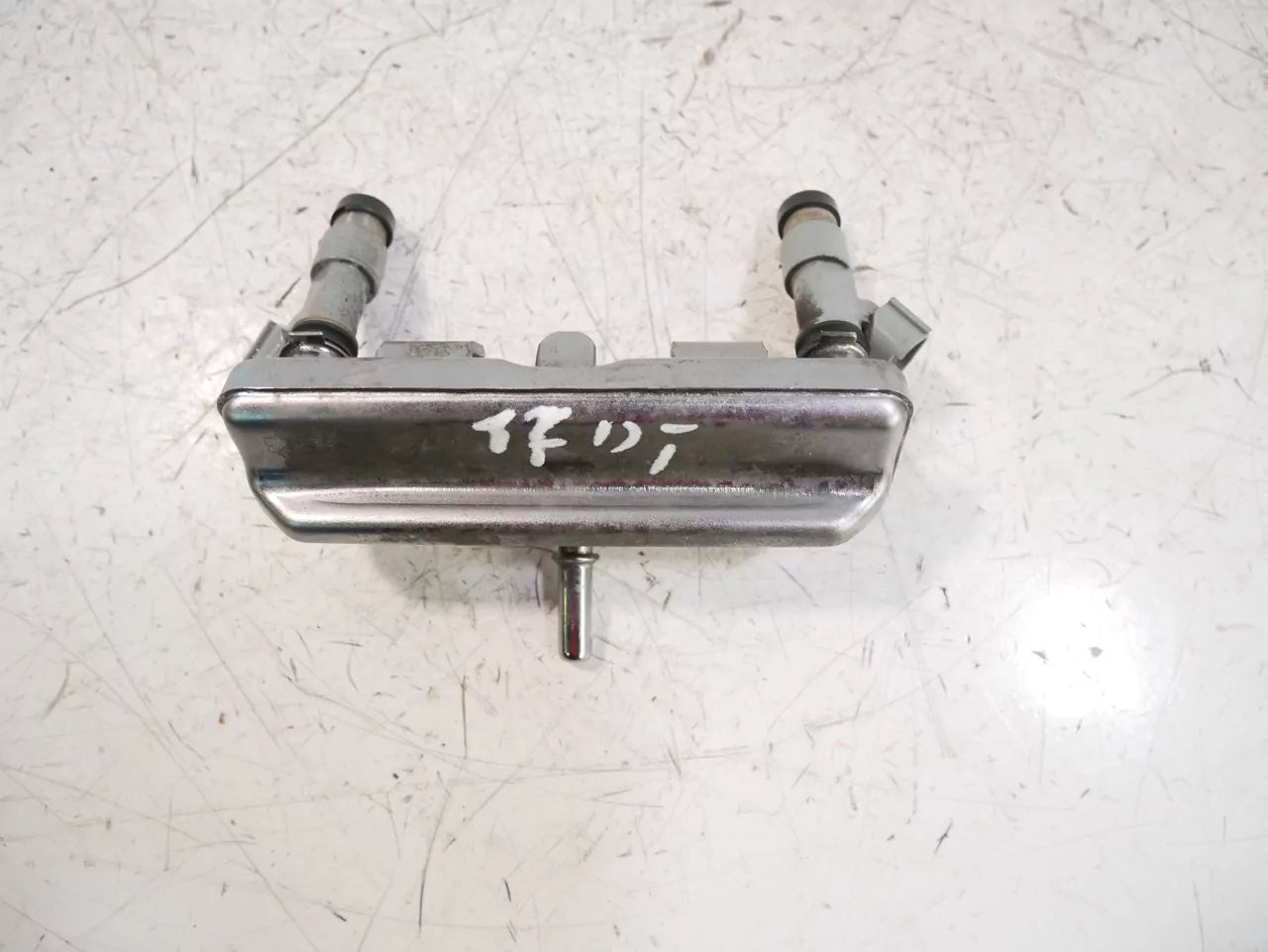 Rampa de inyectores Subaru 1,6 FB16B FB16 190032514