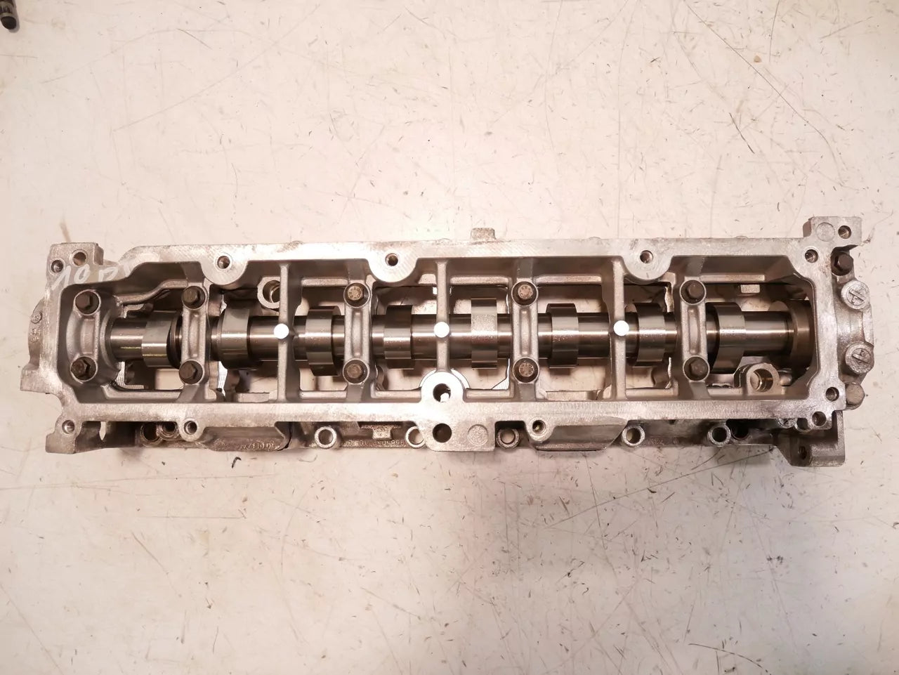 Alojamiento del árbol de levas Ford 1,6 TDCI T1GA 9685052710