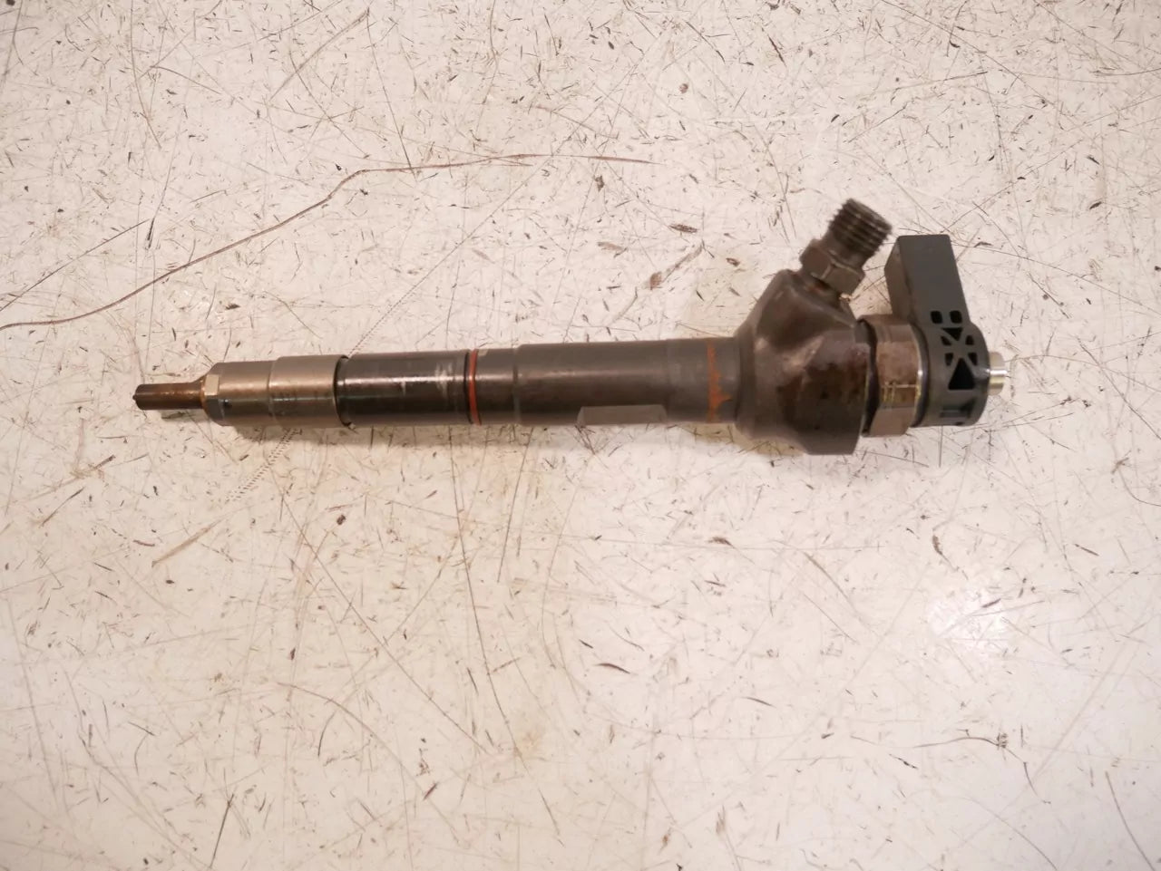 Inyector Boquilla de inyección Volkswagen Volkswagen 1,6 TDI Diesel CLHA CLH 04L130277A
