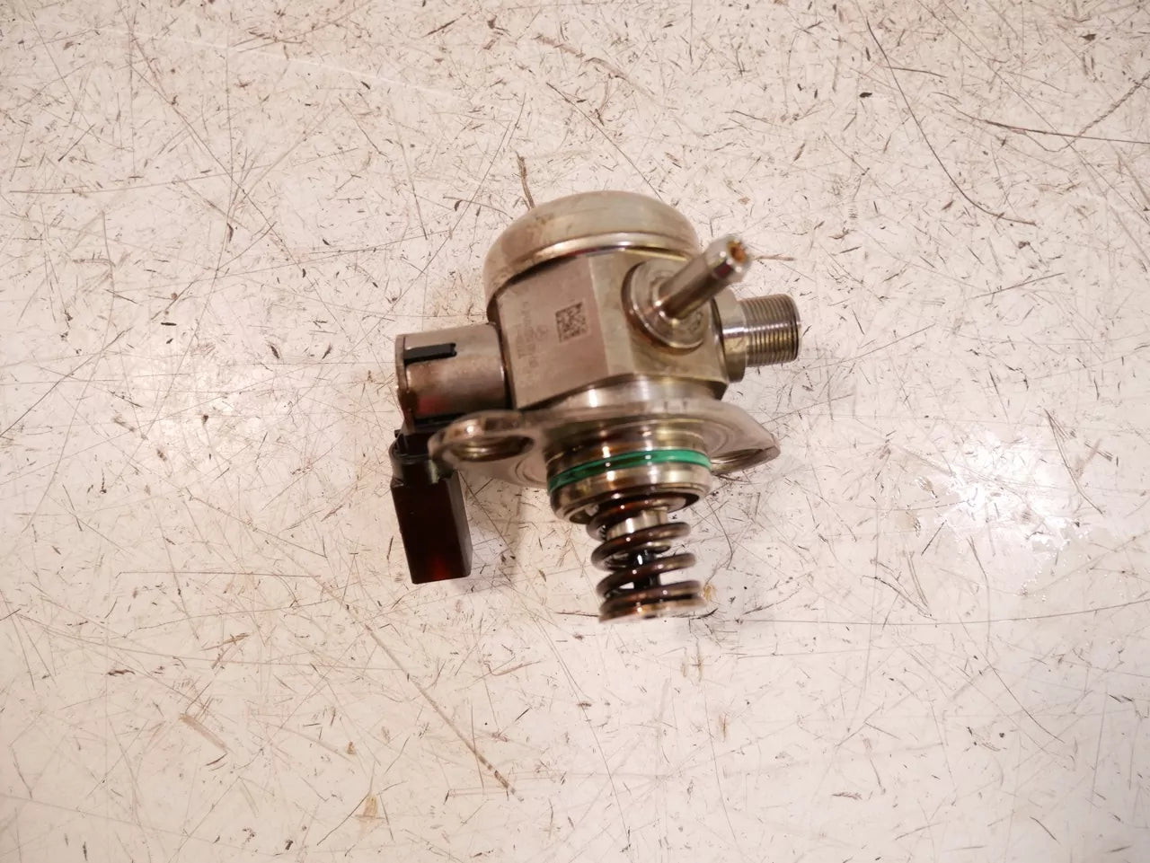 Bomba de combustible Mercedes-Benz 2,0 M260.920 260.920 M260 A2600700500