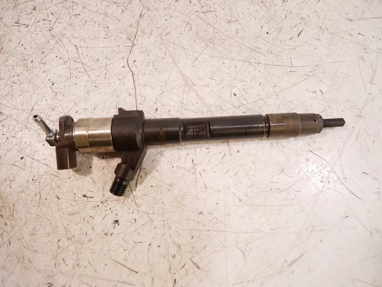 Inyector Boquilla de inyección Mitsubishi 2,2 DI-D 4N14 1465A323