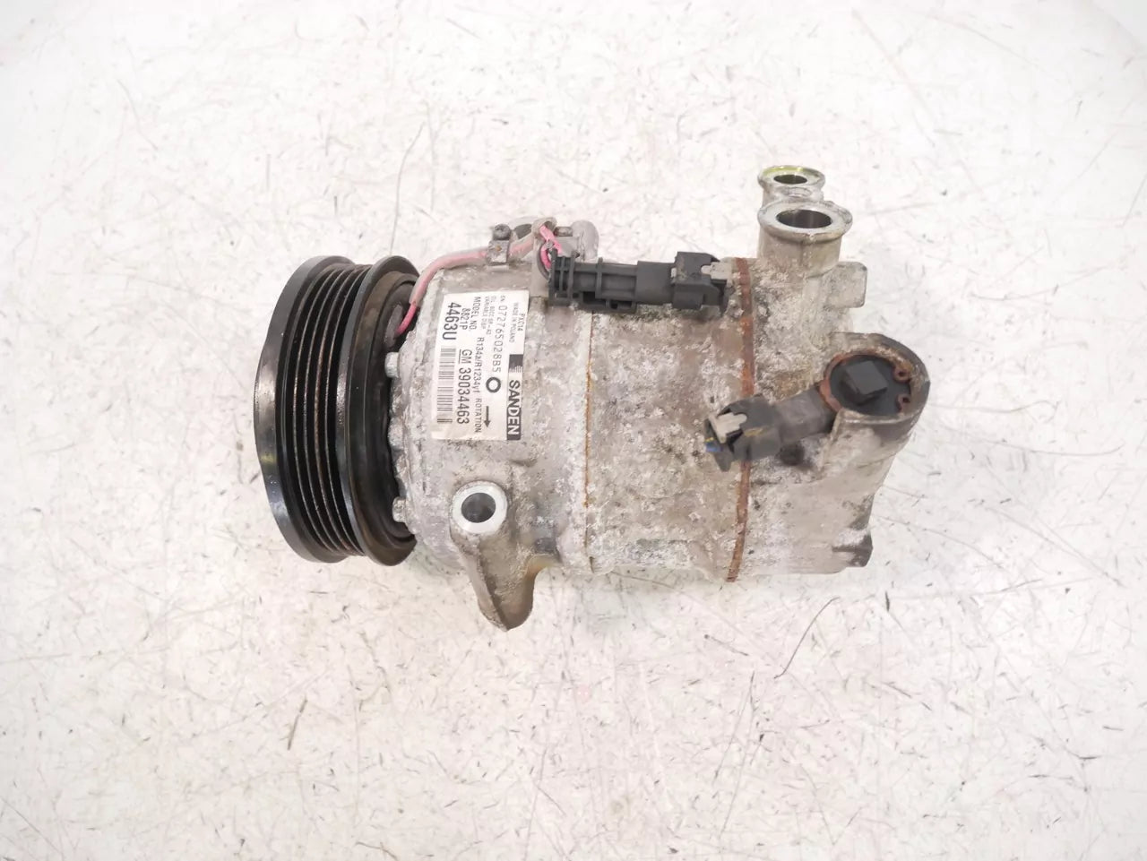 Compresor de aire acondicionado Opel 1,0 T B10XFL LE1 39034463