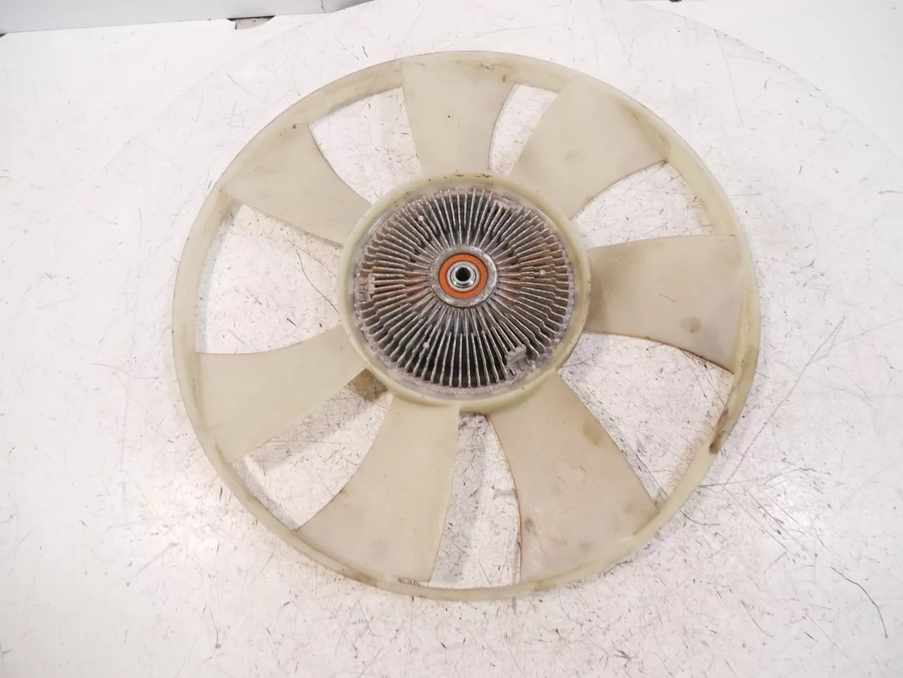 Ventilador Mercedes-Benz 2,2 C 180 CDI OM651.913 651.913 A0002009723