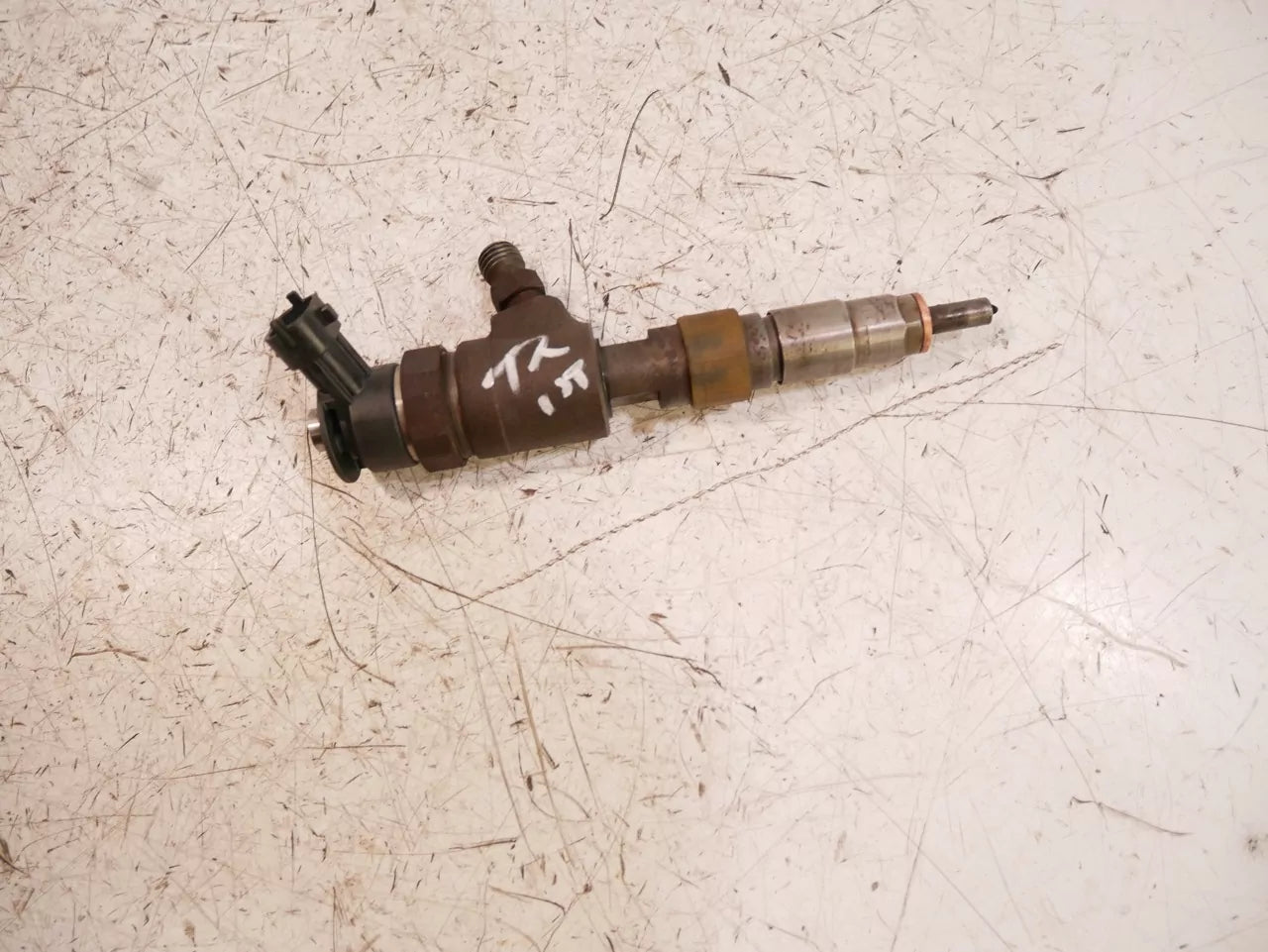 Inyector Boquilla de inyección Citroen Peugeot 1,6 BlueHDI BHY DV6FD BH02 0445110566