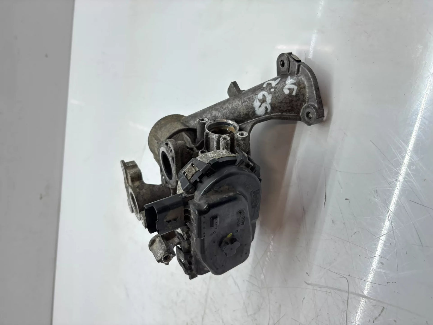 Válvula EGR Ventil Peugeot 308 3008 1,6 HDi DV6FD BHY BH02 9807369980
