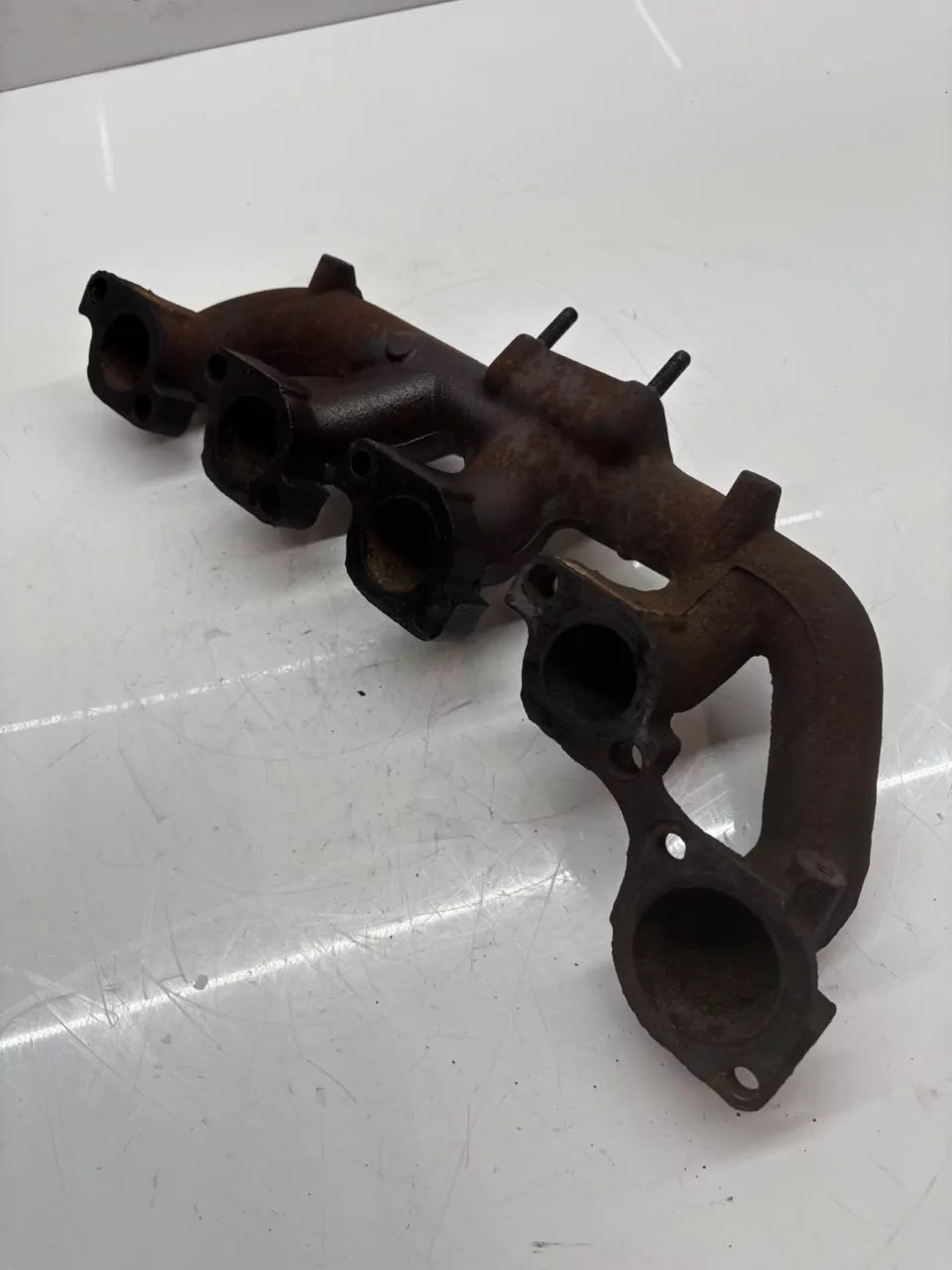 Colector de escape Ford Transit FD 2.2 TDCI P8FA T22DD0P 6C1Q-9430-BD