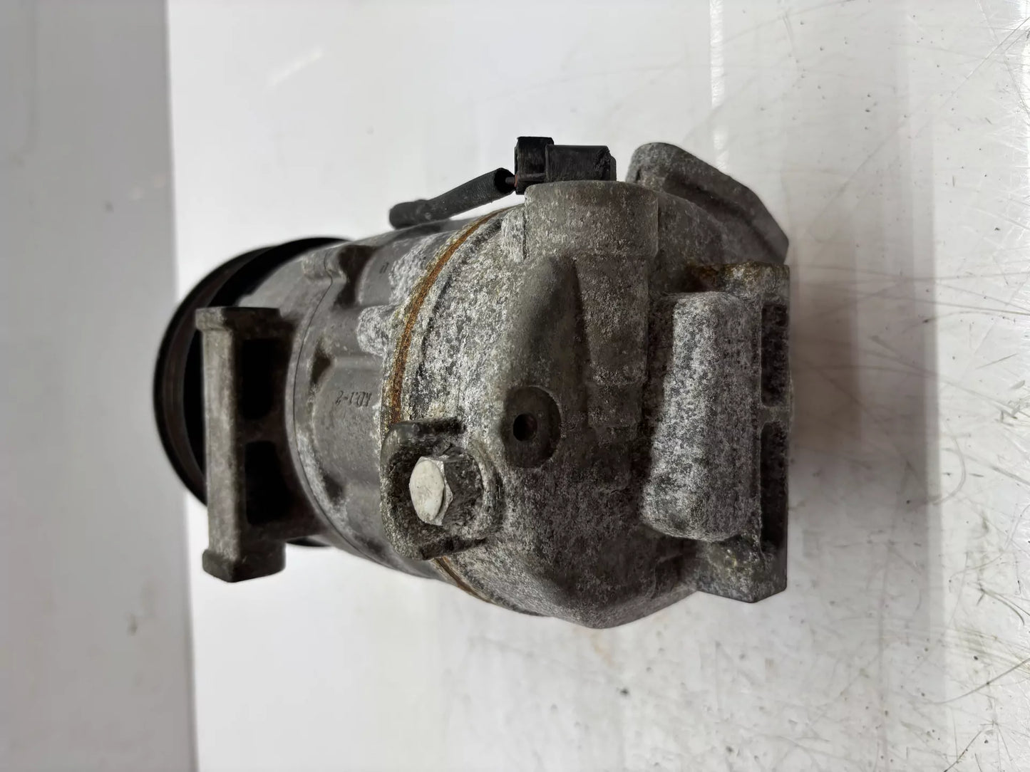 Compresor de aire acondicionado Hyundai Kia Sportage QL 1.6 CRDi Euro6 D4FE 97701-D7550