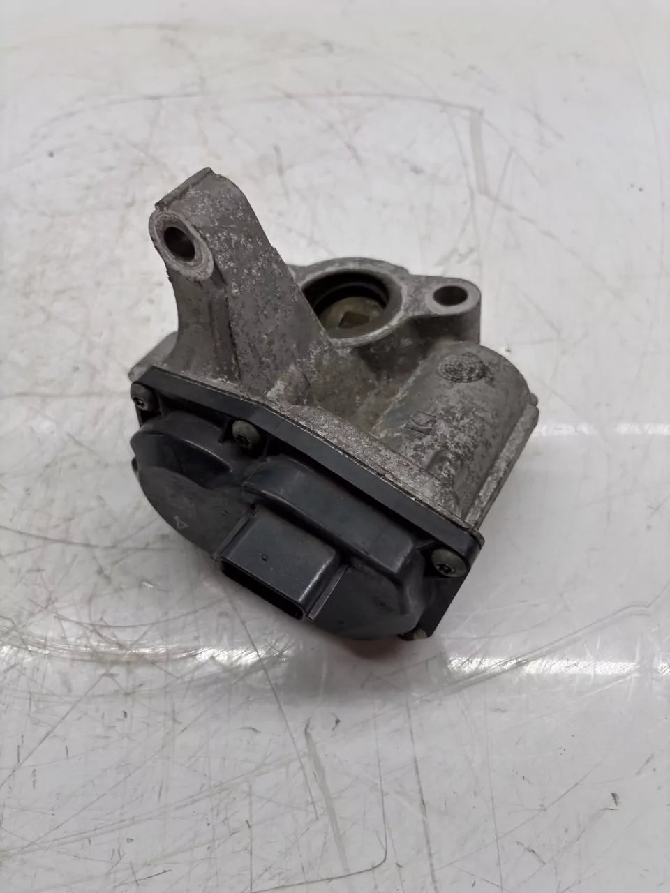 Válvula EGR Nissan Qashqai J11 Mk2 1,6 dCi R9M414 R9M 1471000Q1E