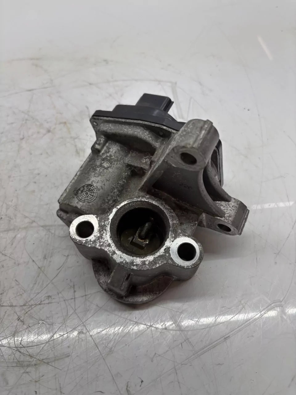 Válvula EGR Nissan Qashqai J11 Mk2 1,6 dCi R9M414 R9M 1471000Q1E