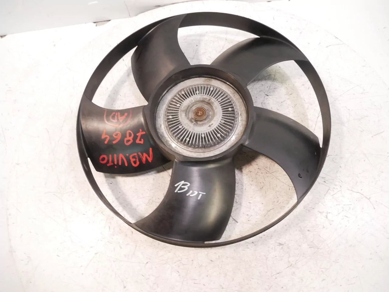 Ventilador Mercedes-Benz 3,0 CDI 642.920 OM642.920 OM642 A002007323