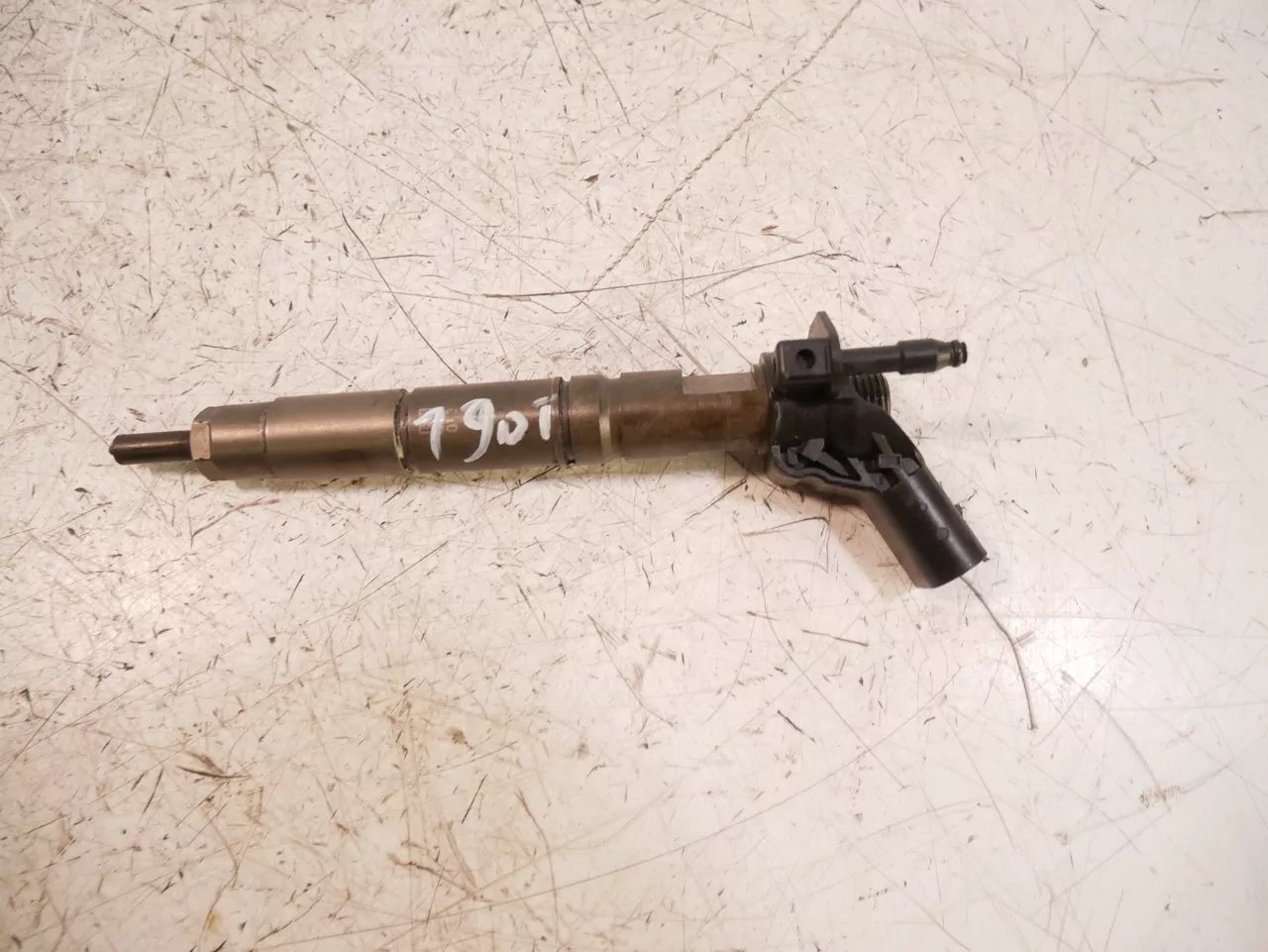 Inyector Boquilla de inyección Mercedes-Benz 3,0 CDI 642.920 OM642.920 OM642 A6420701387