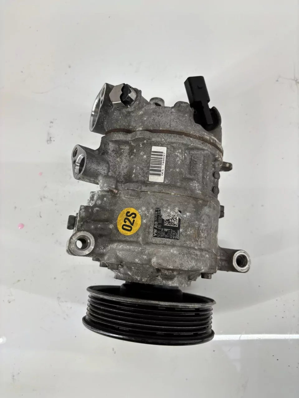 Compresor de aire acondicionado Skoda Volkswagen 2,0 TDI DFCA DFC 5Q0816803M