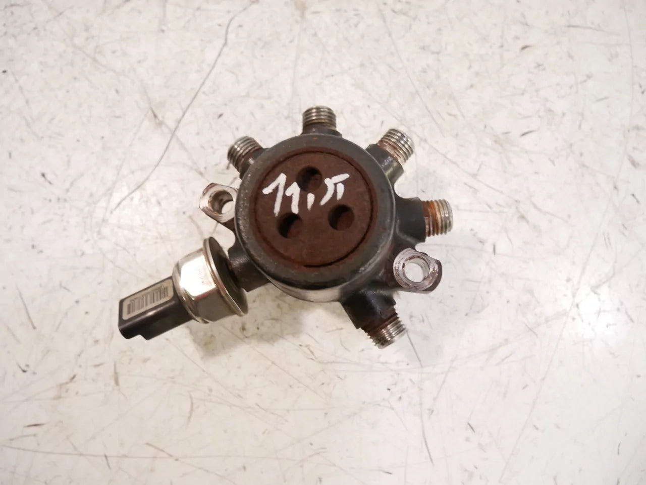 Bomba de combustible Ford 1,8 TDCi QYWA 4M5Q-9D280-DB