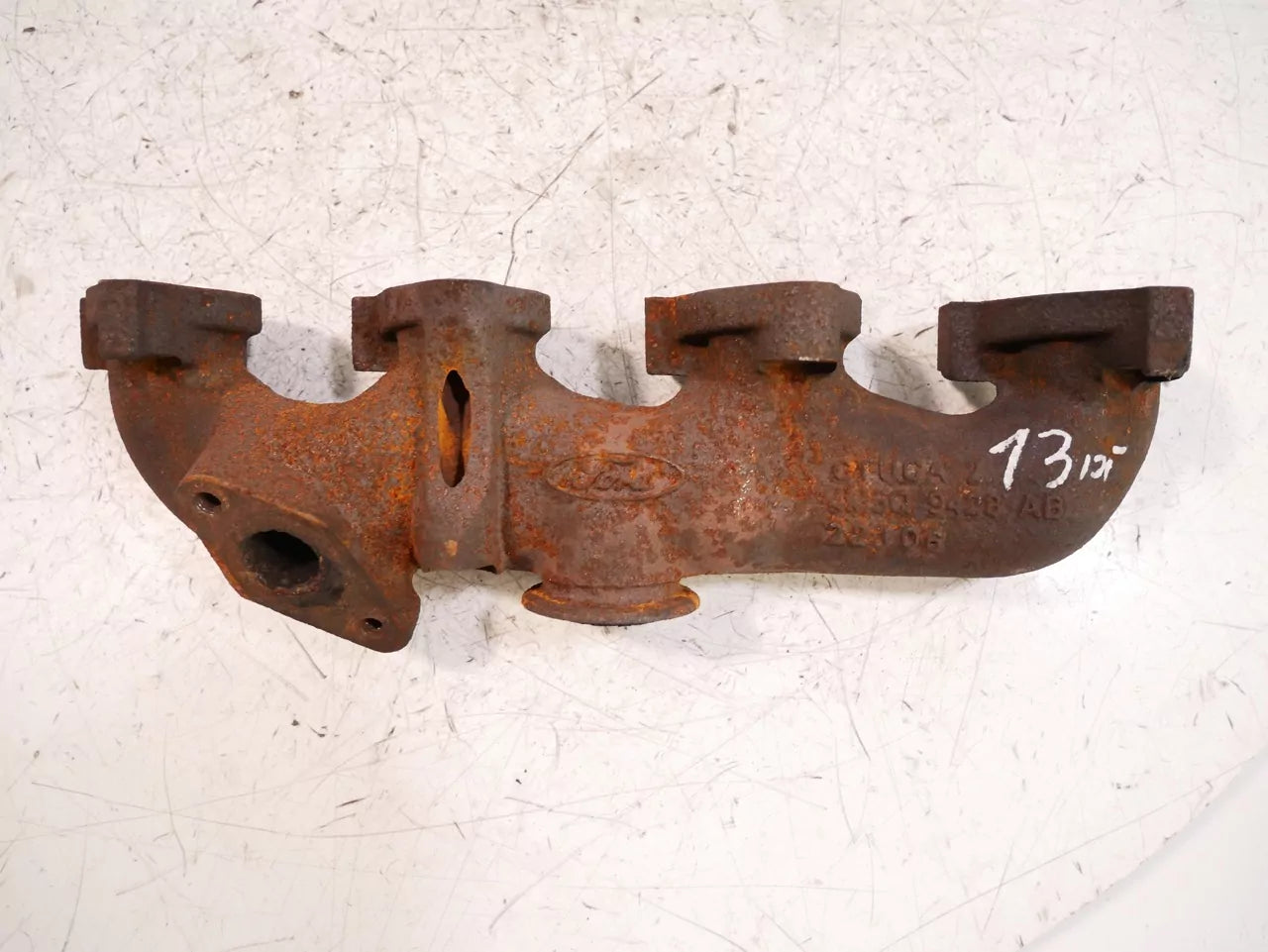 Colector de escape Ford 1,8 TDCi QYWA 4M5Q-9428-AB