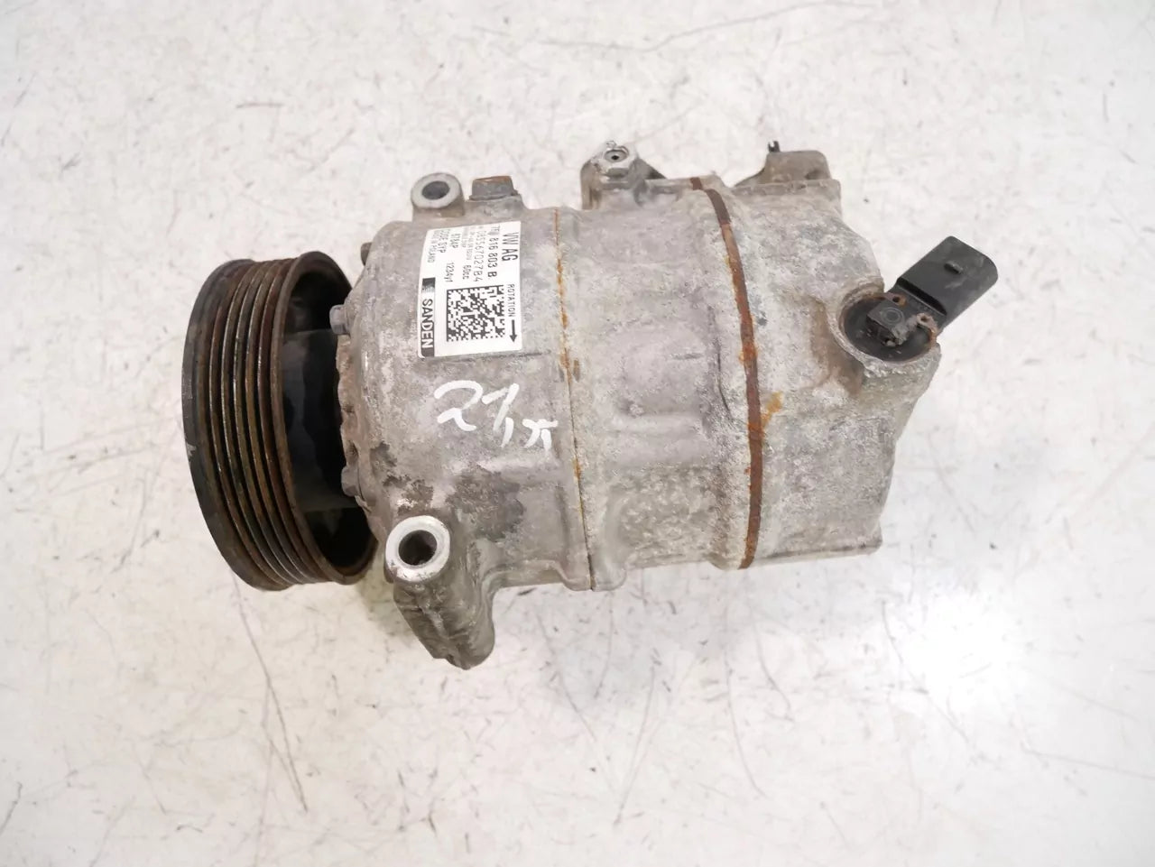 Compresor de aire acondicionado Land Rover 5,0 508PS AJ133 7EO816803B