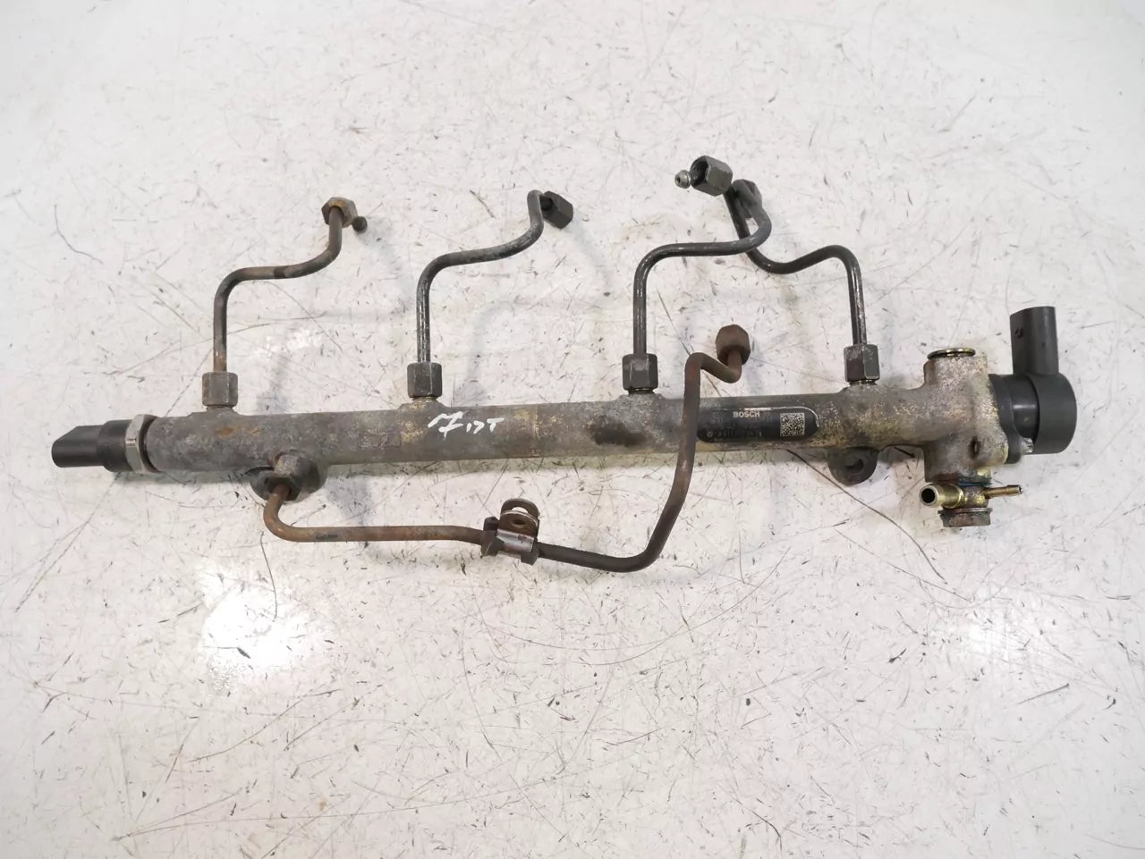 Rampa inyectora Mercedes-Benz 2,2 CDI OM611.981 611.981 OM611 A6110700495