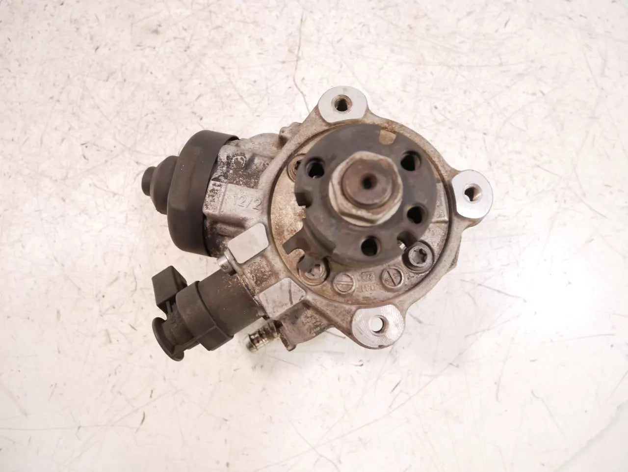 Bomba de alta presión Audi Seat Skoda Volkswagen 2,0 TDI CFGB CFG 03L130755D