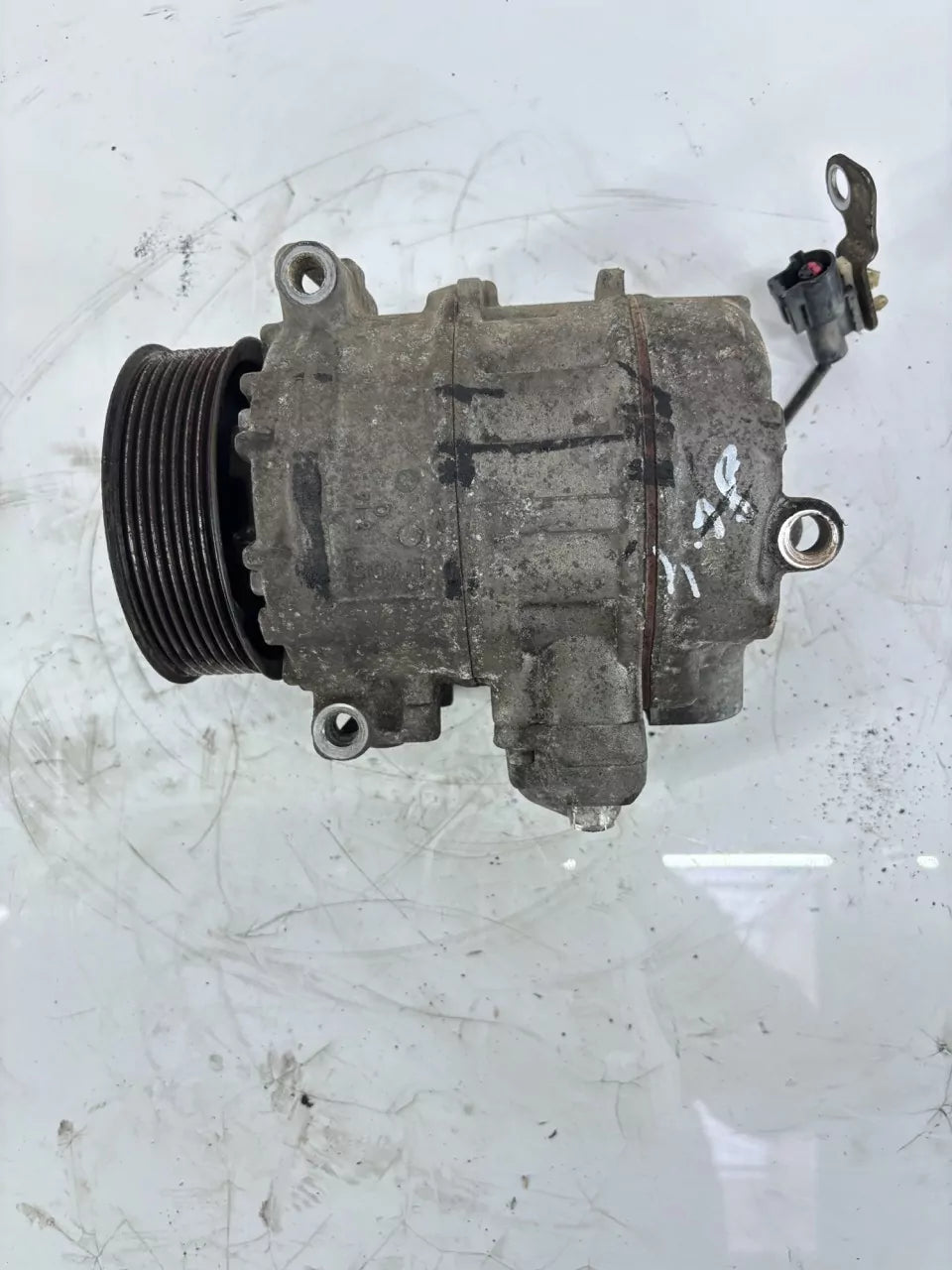 Compresor de aire acondicionado Land Rover Range Rover 2.7 TD 276DT TDV6 AJD 447180-8383