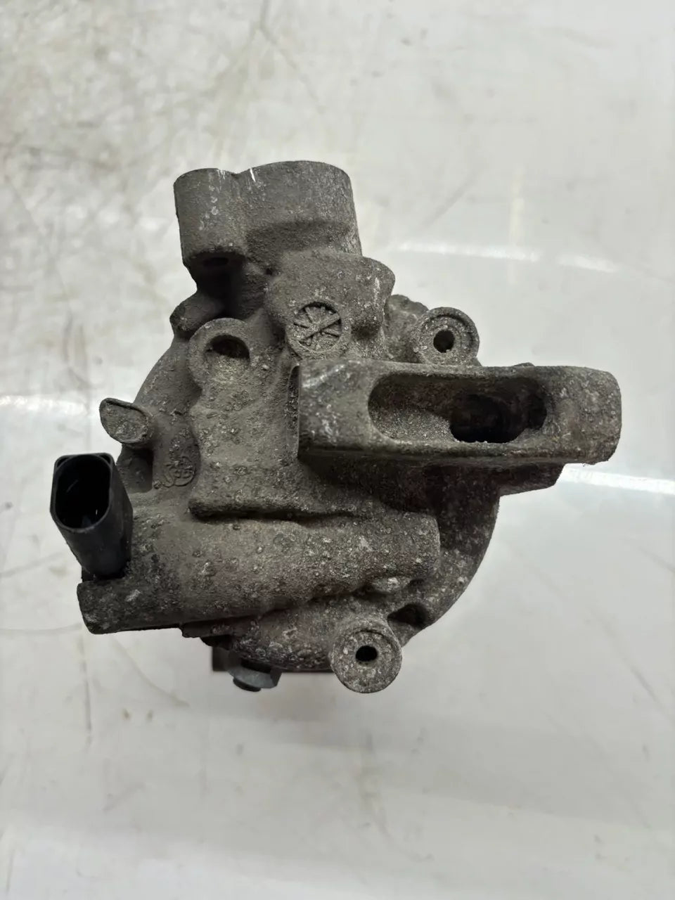 Compresor de aire acondicionado Volkswagen Audi Skoda Seat 1,4 TSi CZCA CZC 5Q0816803B