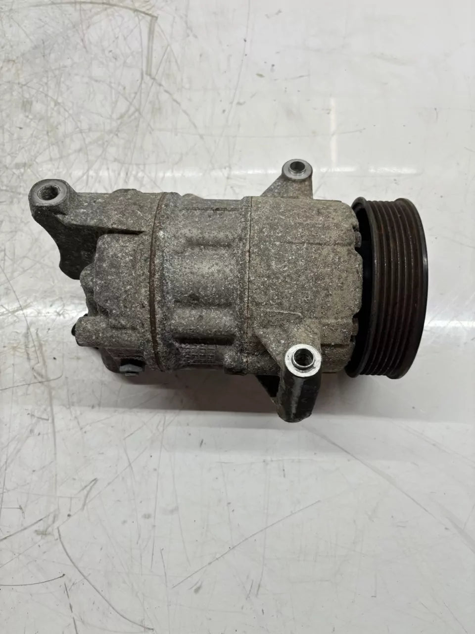 Compresor de aire acondicionado Volkswagen Audi Skoda Seat 1,4 TSi CZCA CZC 5Q0816803B
