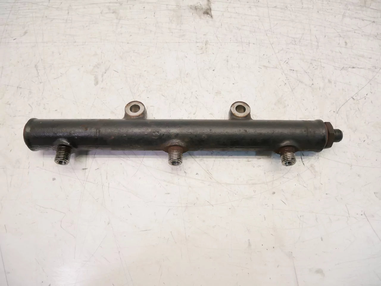 Rampa inyectora Land Rover 2,7 V6 4x4 276DT AJD 4R8Q-9D280-AC