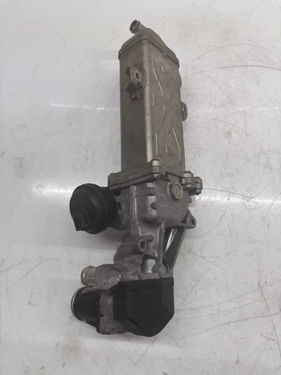 Refrigerador de gases escape Volkswagen Audi Seat Skoda 2,0 TDI CFFB CFF 03L131152