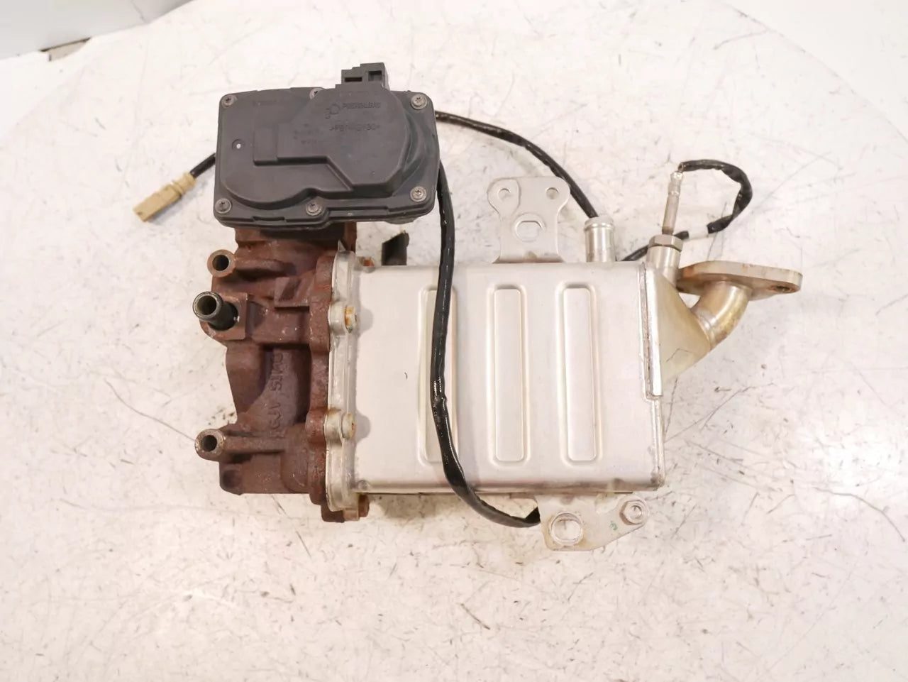 Refrigerador de gases escape Volkswagen 2,0 TDI DAUA DAU 04L131512BN