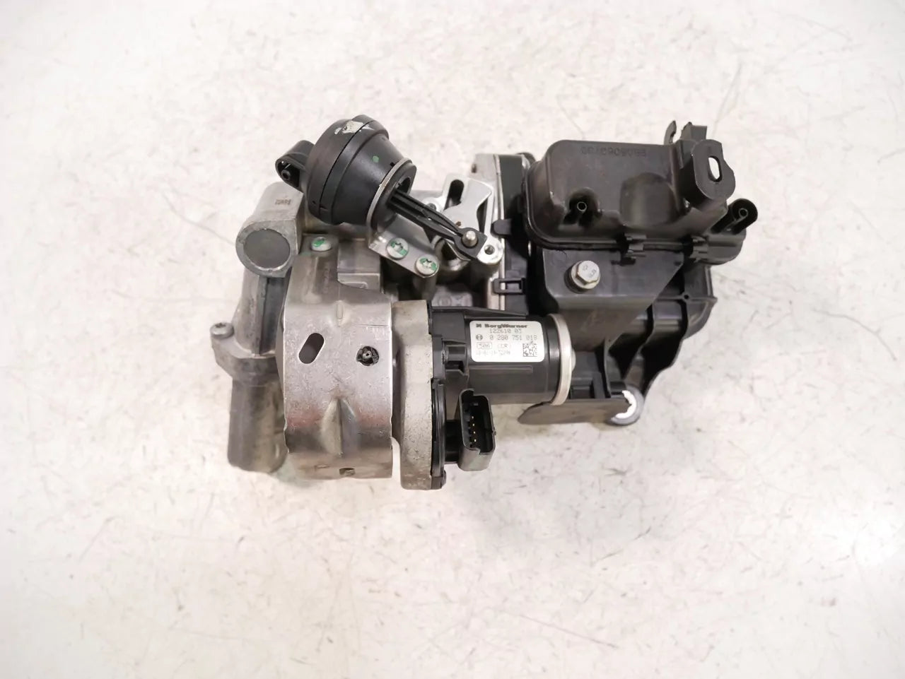 Válvula EGR Peugeot Citroen 2,0 BlueHDI AHX DW10FD AH01 9807593080