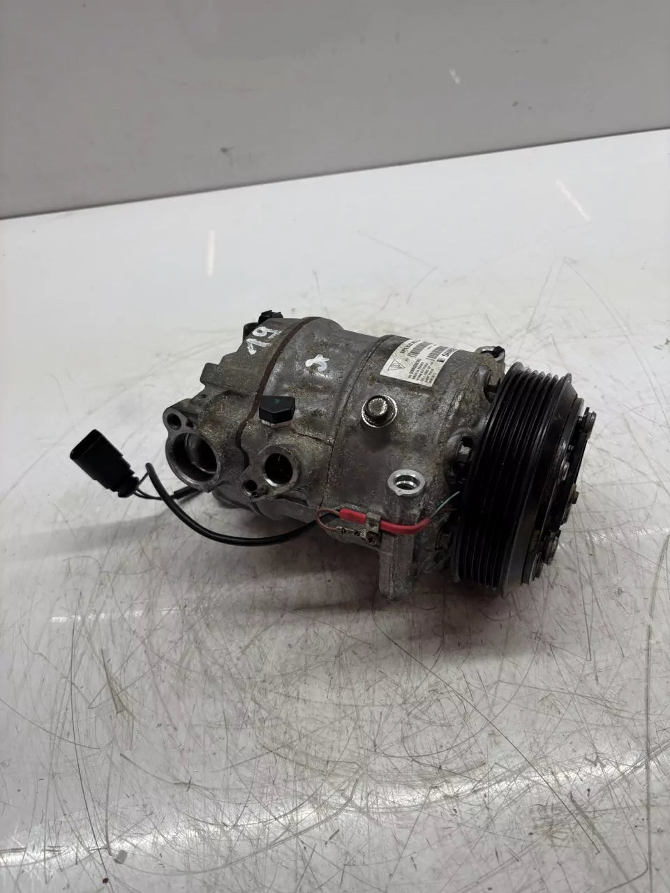 Compresor de aire acondicionado Porsche 2,0 T MDD.PB MDD MDDPB 9P1820803D