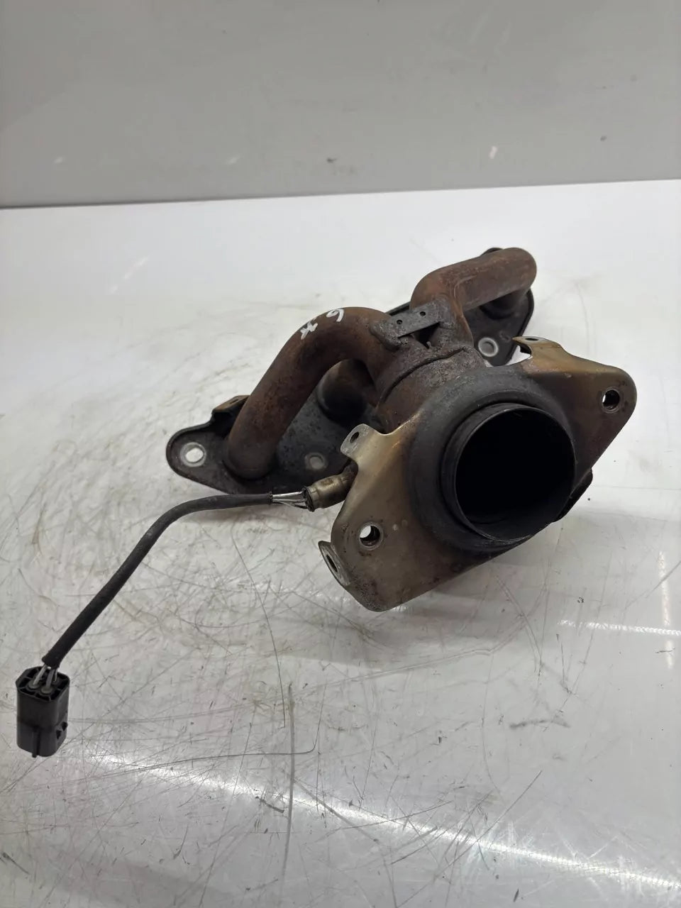 Colector de escape Nissan 1,6 gasolina HR16DE HR16 14002EE00A
