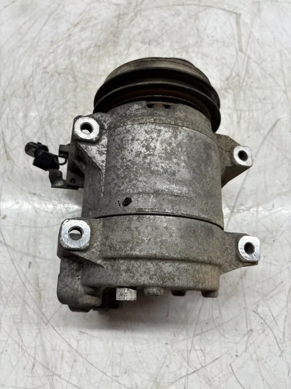 Compresor de aire acondicionado Mitsubishi 2,5 DI-D 4D56T 4D56-T MN123626