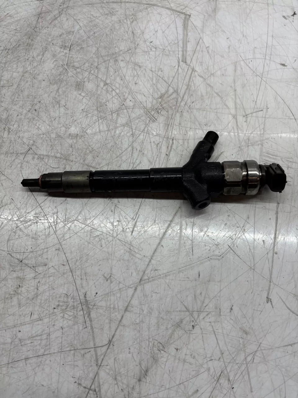 Inyector Boquilla de inyección Mitsubishi 2,5 DI-D 4D56T 4D56-T 1465A041