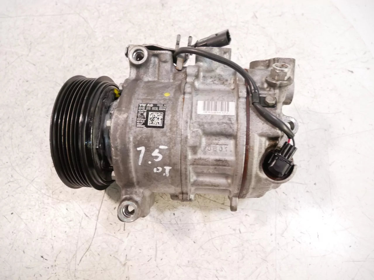 Compresor de aire acondicionado Volkswagen 3,0 TDI DPYD DPY 4M0816803L