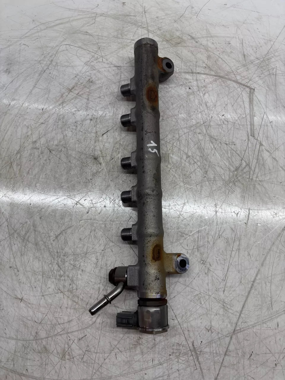Rampa inyectora Volvo 2,0 Diesel D4204T16 31303612