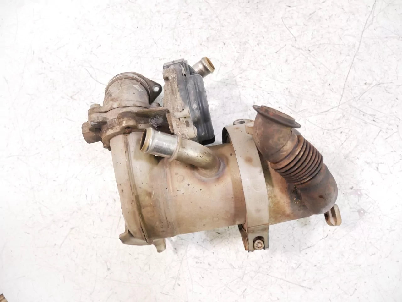 Refrigerador de gases escape Volkswagen 2,0 TDI DFSB DFSC DFSD DFSE DFSF DFS 04L131501L 04L131512AK