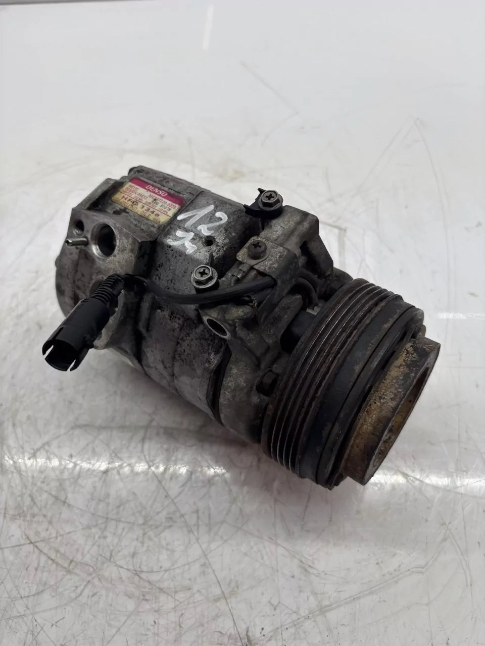 Compresor de aire acondicionado Land Rover 4,4 V8 gasolina M62B44 M62 448S2 JPB000110