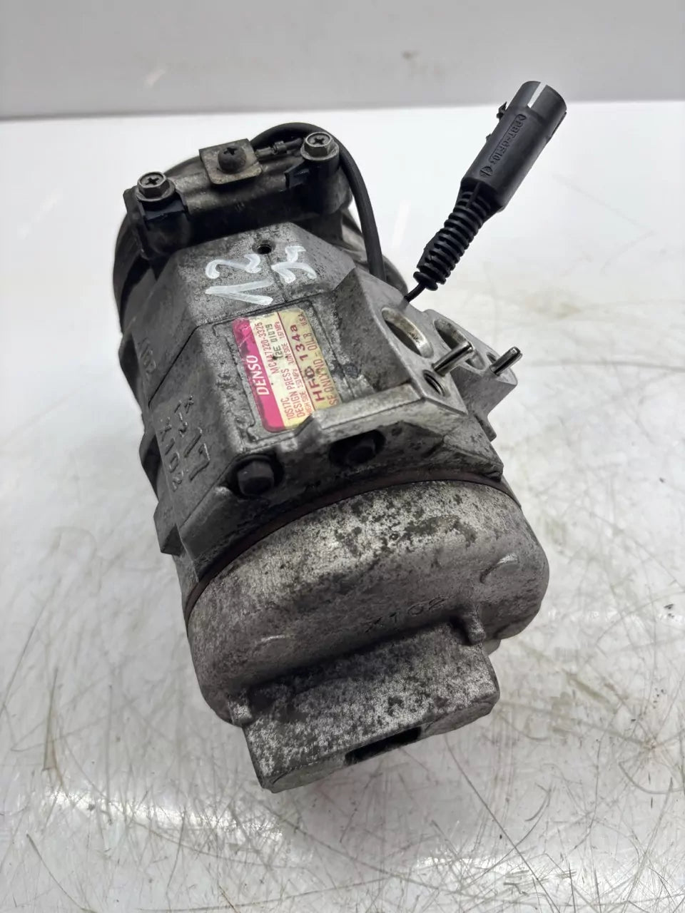 Compresor de aire acondicionado Land Rover 4,4 V8 gasolina M62B44 M62 448S2 JPB000110