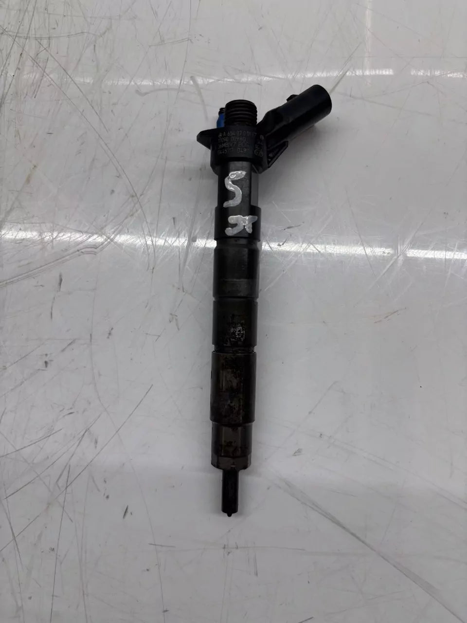 Inyector Boquilla de inyección Mercedes-Benz 2,0 E220d OM654.920 654.920 OM654 A6540700187