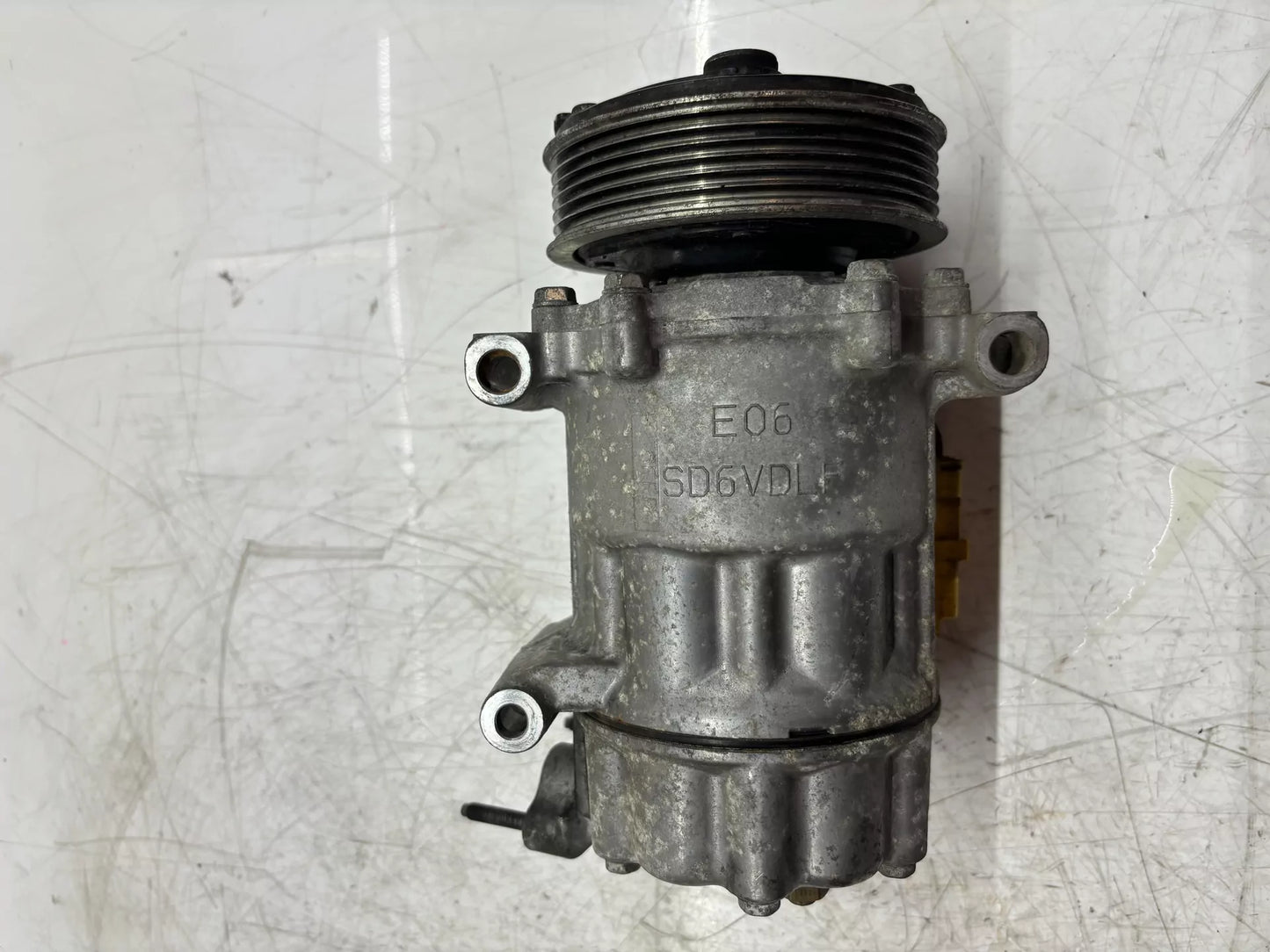 Compresor de aire acondicionado Mini 1,6 gasolina N18B16A 9223392