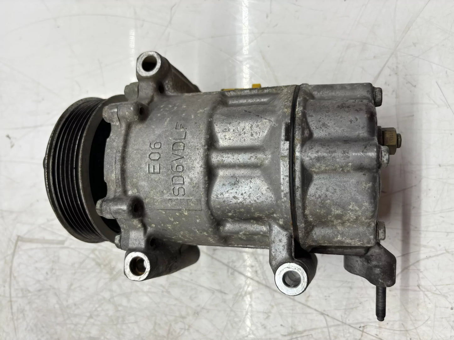 Compresor de aire acondicionado Mini 1,6 gasolina N18B16A 9223392
