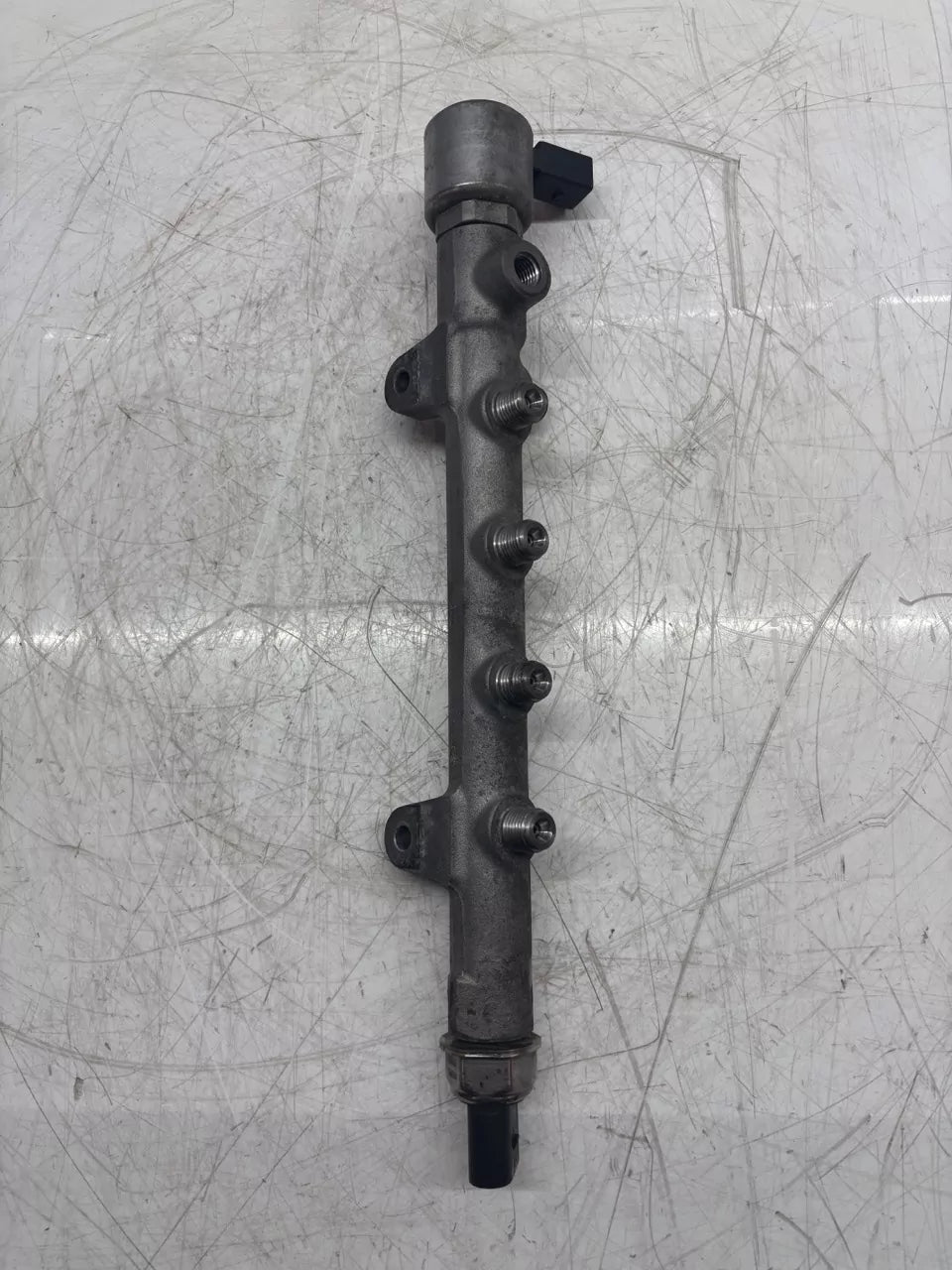 Rampa inyectora Mercedes-Benz 2,2 BlueTEC OM651.921 651.921 OM651 A65107000700