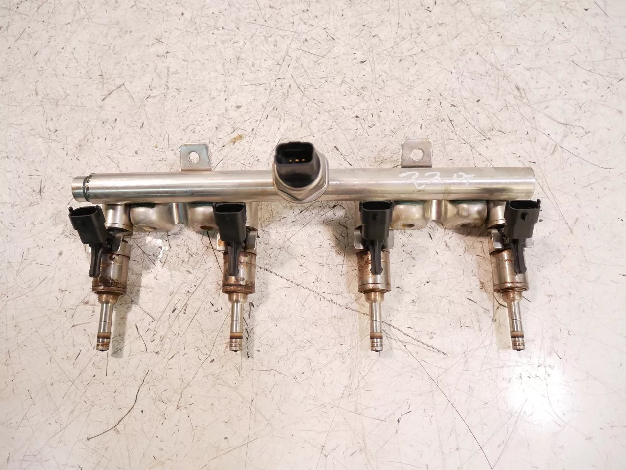 Rampa de inyectores Mini 1,6 N14B16AB N14 7568050