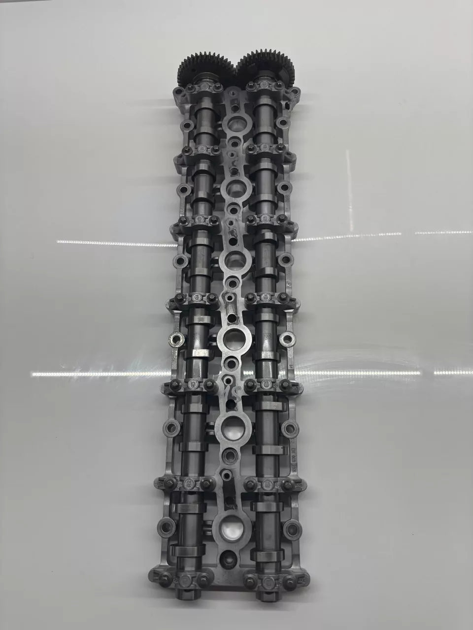 Alojamiento del árbol de levas BMW 3,0 d 530d xDrive B57D30A B57 8570147