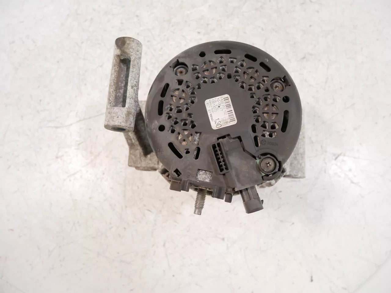 Alternador Opel 1,4 Turbo B14XFT LE2 126312102