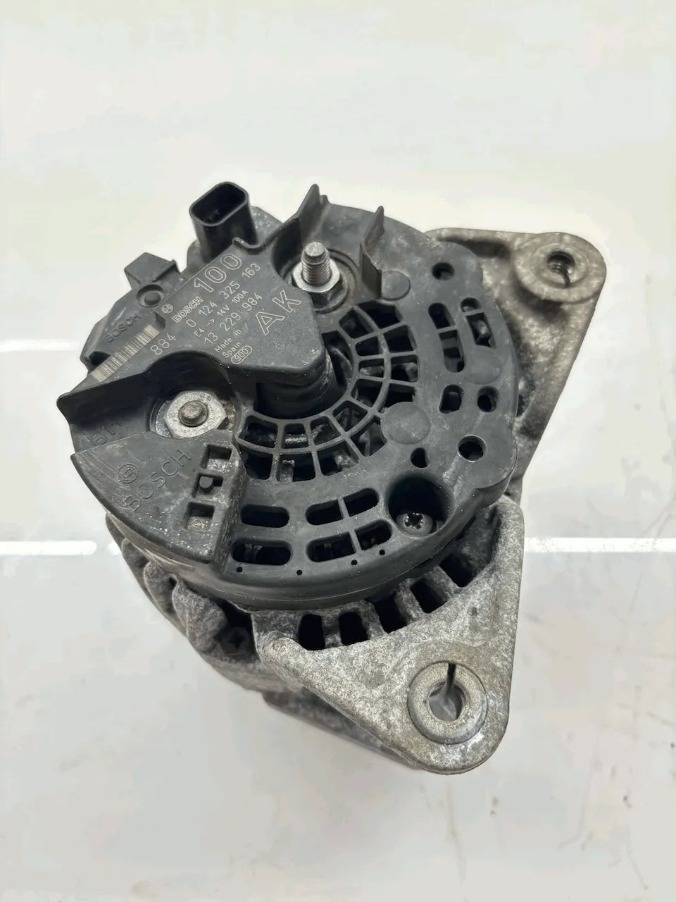 Alternador Opel 1,6 gasolina Z16XER LB4 13229984