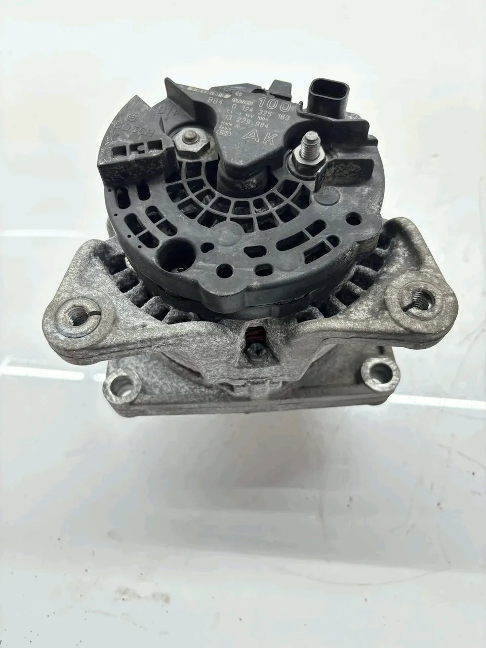 Alternador Opel 1,6 gasolina Z16XER LB4 13229984