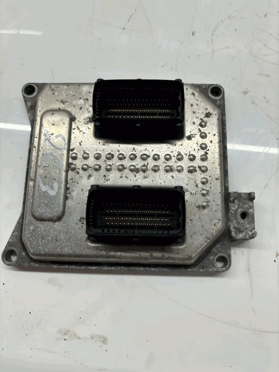 Unidad de control Opel 1,6 gasolina Z16XER LB4 55567114