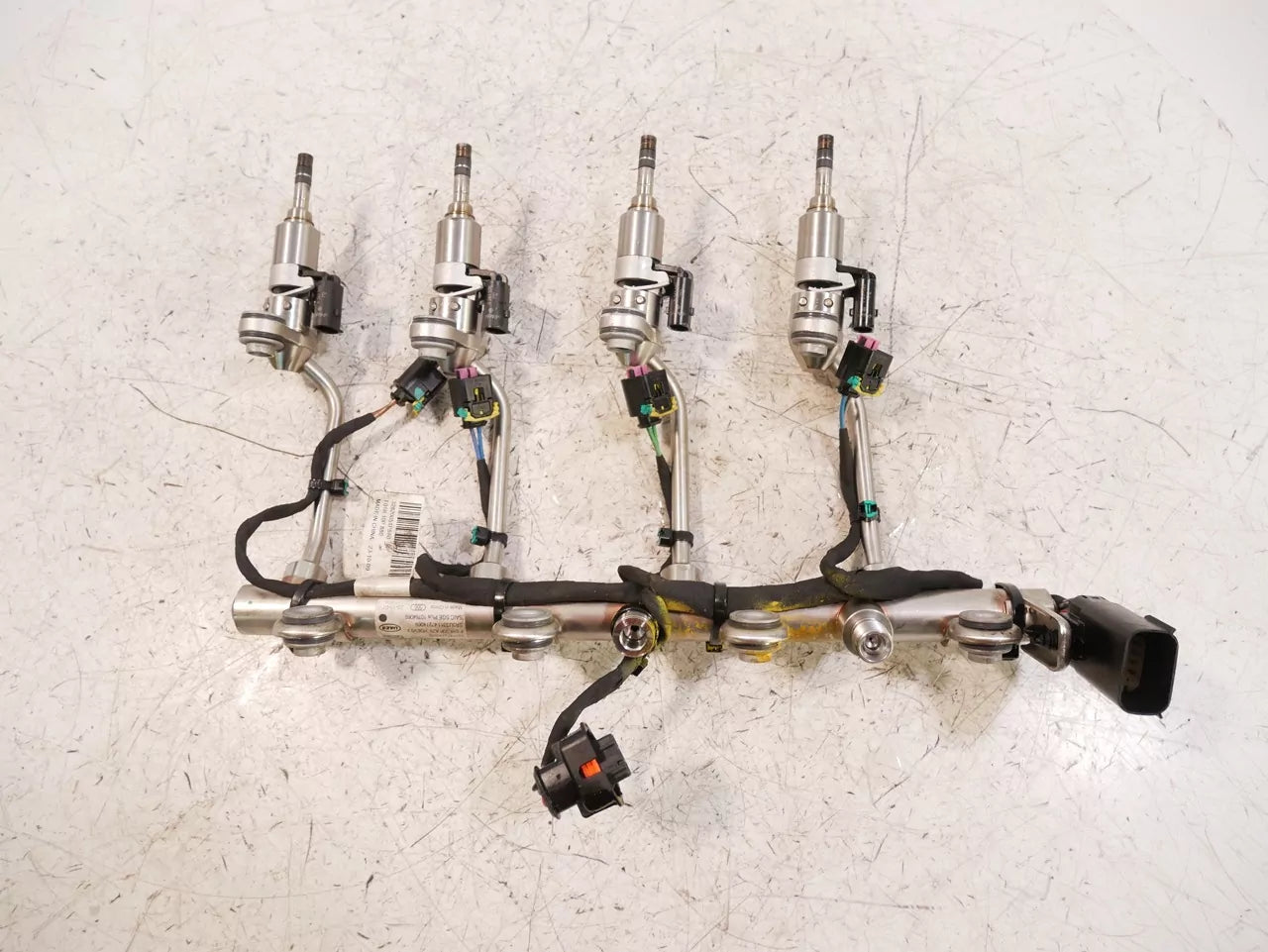 Rampa de inyectores MG 1,5 EHS Turbo 15E4E 10764069